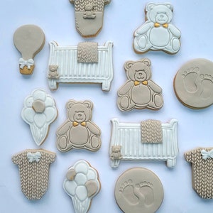 12 x Baby shower cookies, biscuits, baby reveal, baby announement, baby party, new mummy, new baby, personalised cookies, image 2