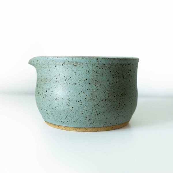 Speckled Ceramic Matcha Bowl with Spout, Avocado Green, Matcha Tea Set, Coffee, Whisking, Handmade, Japanese Chawan, 90s,