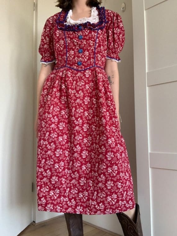 Vintage 1980s cotton Austrian trachten style dres… - image 3