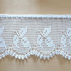 white vintage handmade crochet curtain - brise-bise - transom