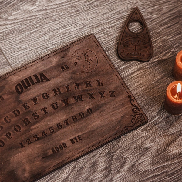 Tavola Ouija,Tavola Ouija in legno,Planchette Ouija,Tavola spirituale in legno,Pratica occulta,Tavola parlante,Tavola Ouija in legno