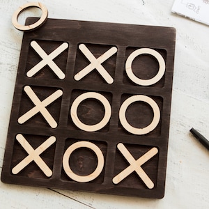 Extreme Tic Tac Toe game wood wooden 3x3 4x4 5x5 26 pieces Tik Tak