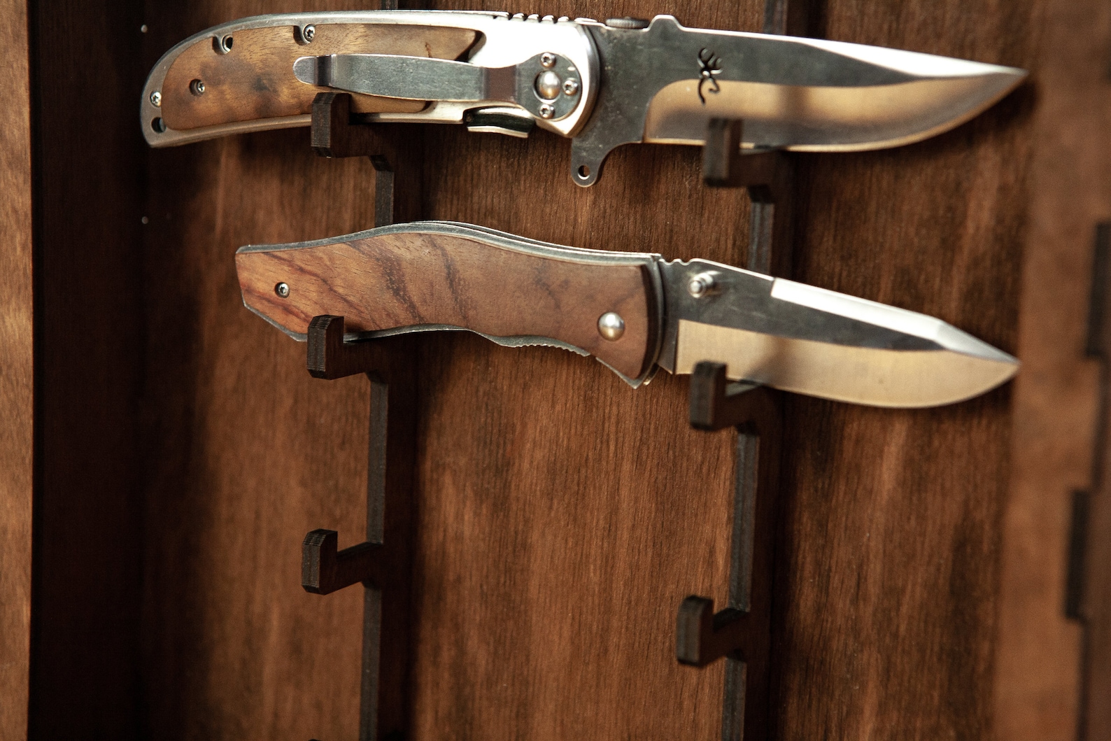 Rustic Knife Display Knife Display, Rustic Knife Display, Pocket Knife Display, Pocket Knife ...