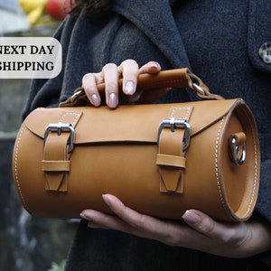 Customized Leather Barrel Bag, Personalized Shoulder Bag, Crossbody Cylinder Bag, Handcrafted Bucket Bag, Mothers day gifts, Gifts for Mom