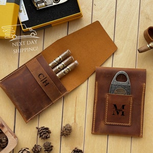 Leren sigarenhoesje met monogram, lederen Humidorbox, sigarenreisetui, leren sigarentas, stalknecht cadeau, Vaderdagcadeau, cadeau voor hem