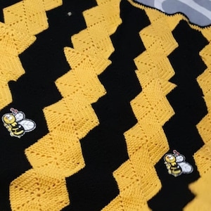 Handmade crocheted - bumble bee blanket