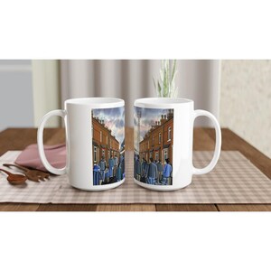Wigan, Retro Springfield Park Stadion Weiß 15 Unzen Keramik Fußballbecher. Football Club FC Fußball Geschenke, sportliche Anhänger Erinnerungsstücke