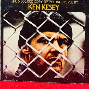 One Flew Over The Cuckoo’s Nest by Ken Kesey (vintage motion picture paperback)