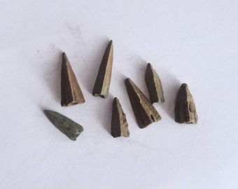 Lot of 7 Ancient Greek Corinthian Bronze Arrowheads 400 b.c. War Relics