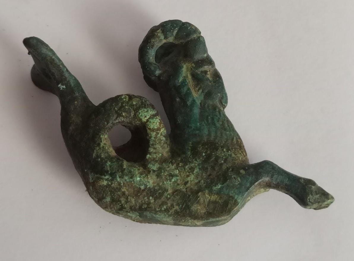 Magnifique statue de Capricorne en bronze de la Rome antique, 200-300 annonces
