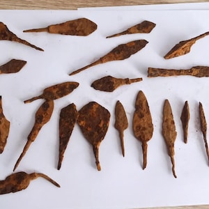 Lot of 20 Ancient Roman Iron Arrowheads 200-300 ad. War Relics