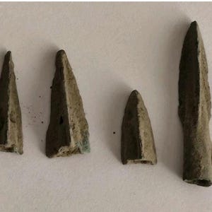 Lot of 6 Ancient Greek Corinthian Bronze Arrowheads 400 B.C. War Relics