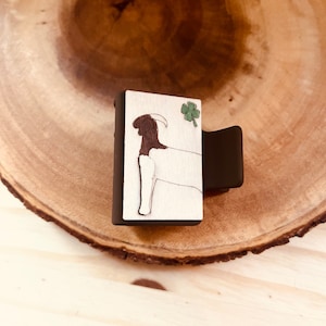 Livestock Show Goat Claw Clip 2 Inch Hair Clip