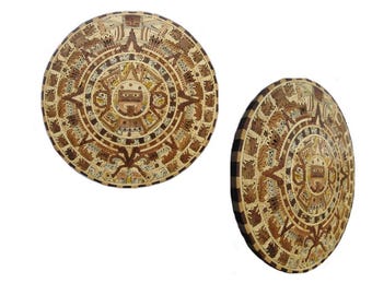Calendario Azteca Artesanal con Decoración de Arte Mexicano - Incrustación de Madera -