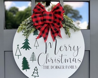 Décoration de porte de Noël | Plaque de Noël personnalisée | Nom de famille | Plaque de porte joyeux Noël | Couronne de Noël | Accroche-porte de Noël