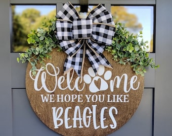 Front Door Beagle Decor | Dog Welcome Door Hanger | Dog Wreath | Hope you like Beagles | Home Decor | Housewarming Gift