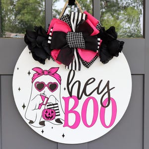 Halloween Front Door Decor | Hey Boo Sign | Halloween Wreath | Happy Halloween | Halloween Decor | Door Hanger | Door Wreath | Pink Ghosts