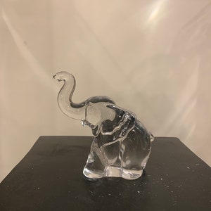 Heisey Clear Baby Elephant