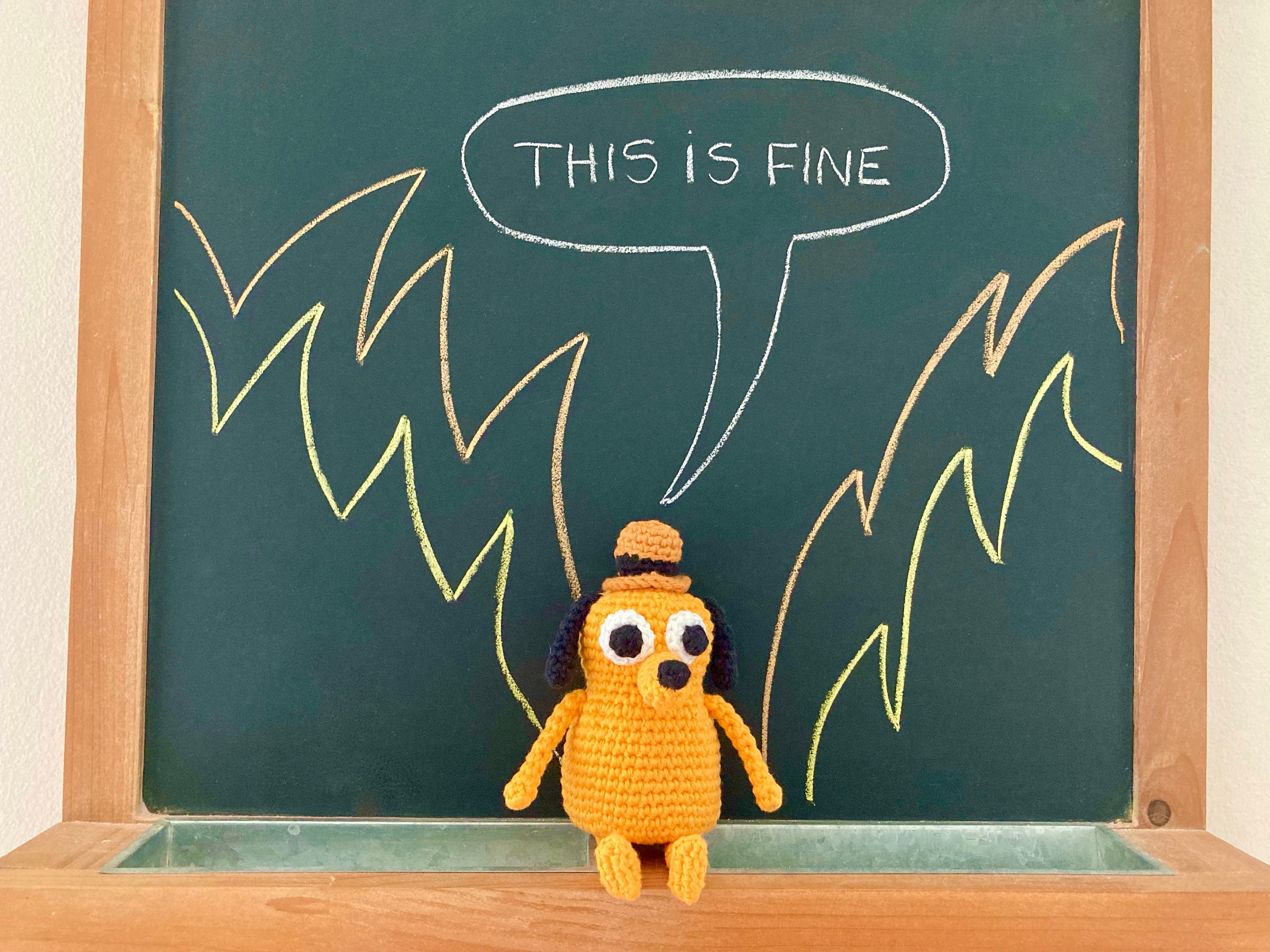 Amigurumi Digital Pattern This is Fine dog EN/PT-BR 