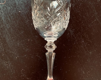 Galway Irish Crystal Kylemore Wine Glass