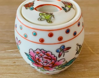 Vintage Chinese Miniature Porcelain Ginger Jar With Lid