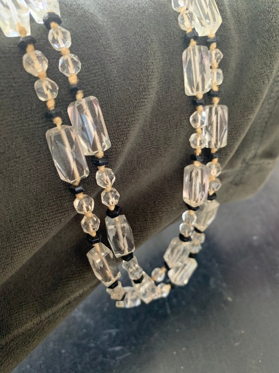 Vintage 1950s Clear and Black Glass Beaded Neckla… - image 1