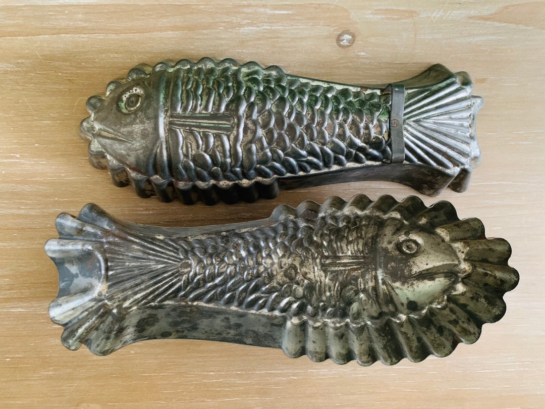 Vintage Pair of Tin Fish Molds Etsy