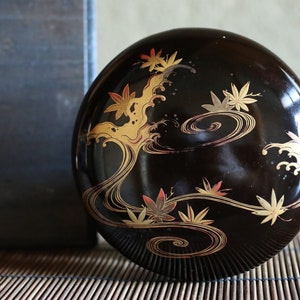 Japanese antique MAKIE fine lacquer incense holder with Rimpa's gold paintings of maple leaves and water, H1.9 x W 4.5in