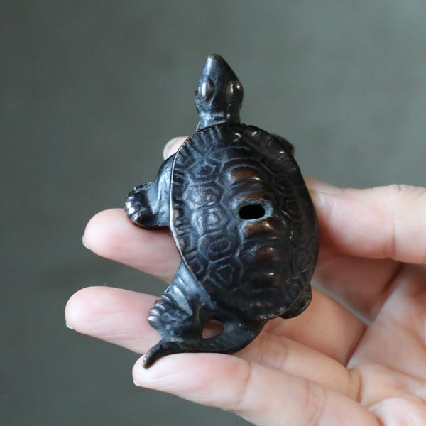 Bronze- Vintage Turtle Water Dropper: Kanji Calligraphy Tool, Japanese Decor 1910s 2.8in/7cm