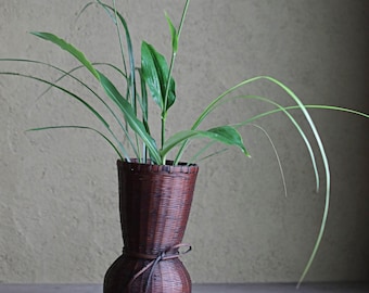 Bamboe mand - Vintage Japans geweven, jaren 1950 Ikebana Hana-kago, decoratie voor een theehuis