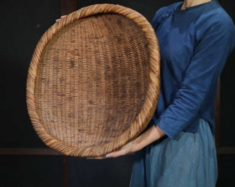 Old Japanese Farmers Hand Woven Bamboo Shallow egg-shaped basket, middle size strainer, 20.5in/52cm, MINGEI craft, Japanese antique
