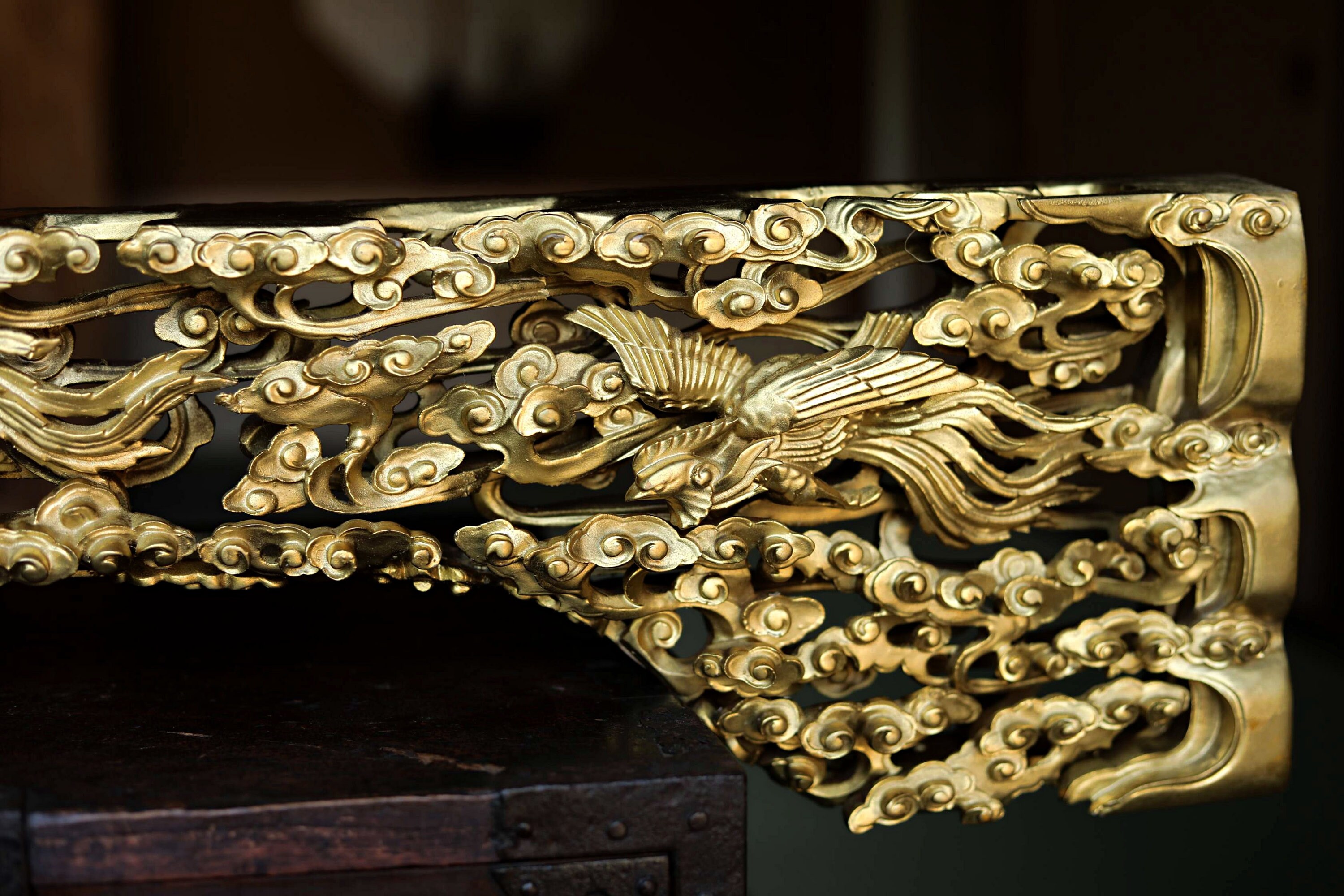 Japanese Vintage Art Sculpture Handmade Wood Carving Gold