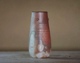 備前焼 花瓶、銘入り陶器、木箱入り（7.4×3.3インチ/18.8×8.5cm