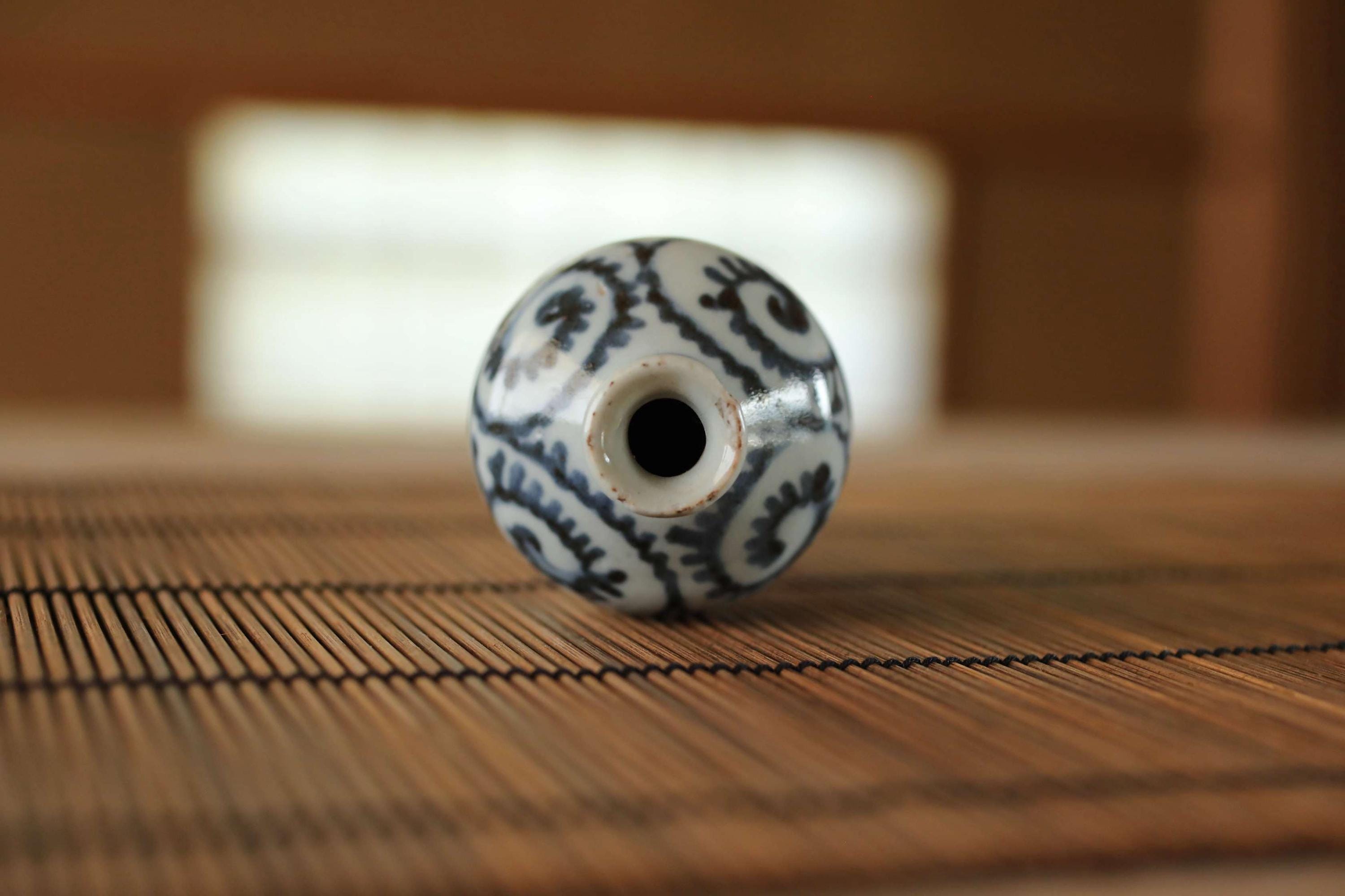 アンティーク江戸伊万里 徳利 花瓶 - 1800年代 日本製 染付磁器 - Etsy