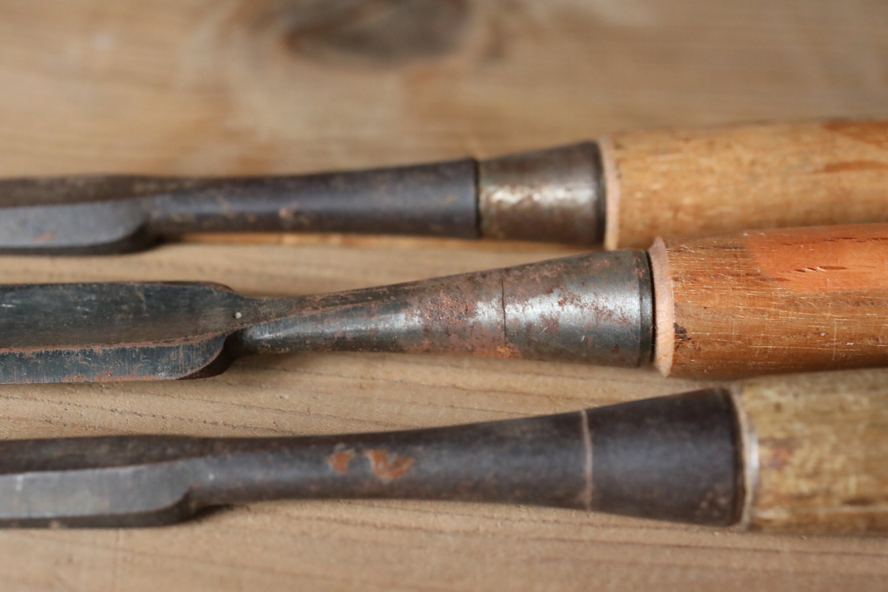 Set of 3 Japanese Vintage Carpenter's Chisels 鑿 Set of 3 Japanese Vintage Carpenter's Chisels 鑿
