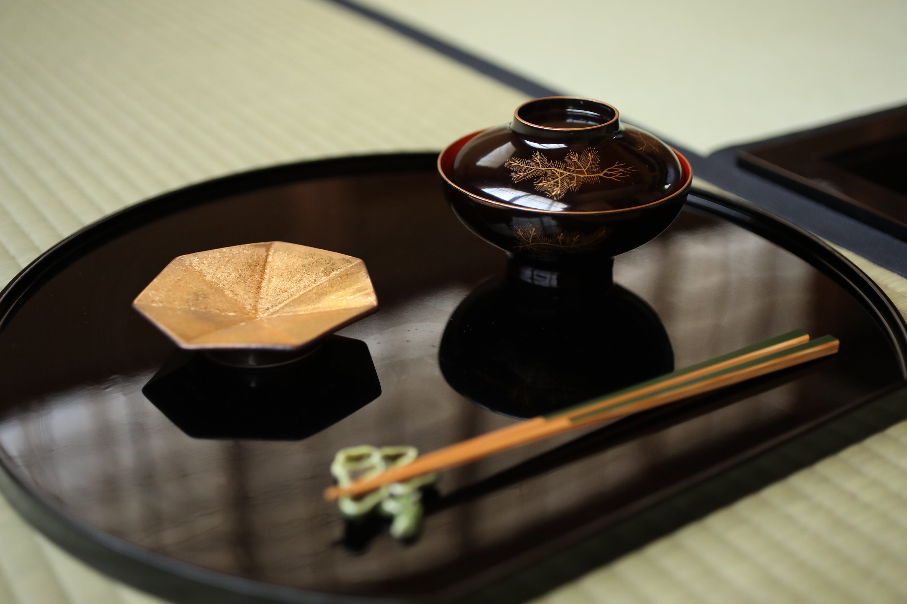 アンティーク漆塗り椀、江戸黒金松文様、2個セット - Etsy 日本