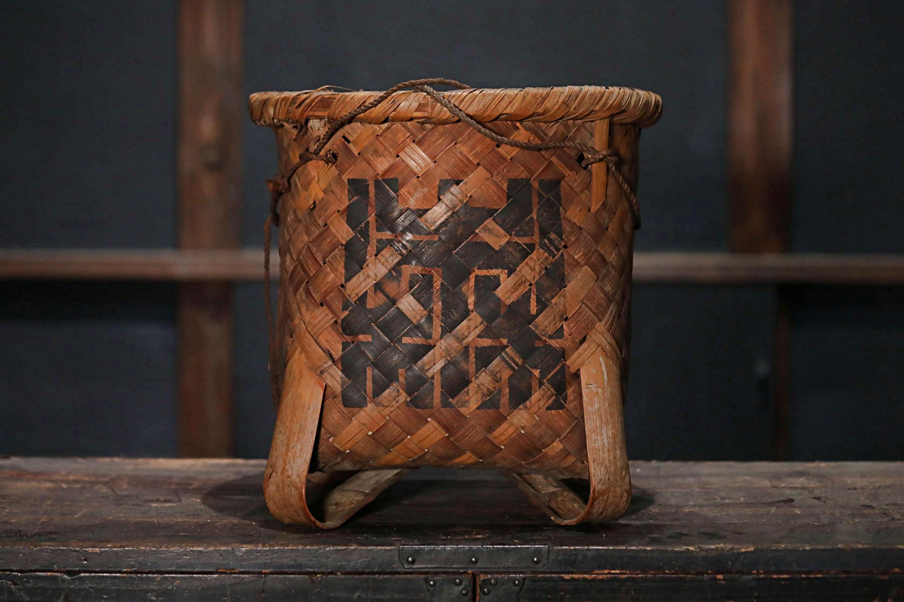 アンティーク　籠　old bamboo basket Bamboo Basket- Antique Japanese Backpack, Farmer's Kago