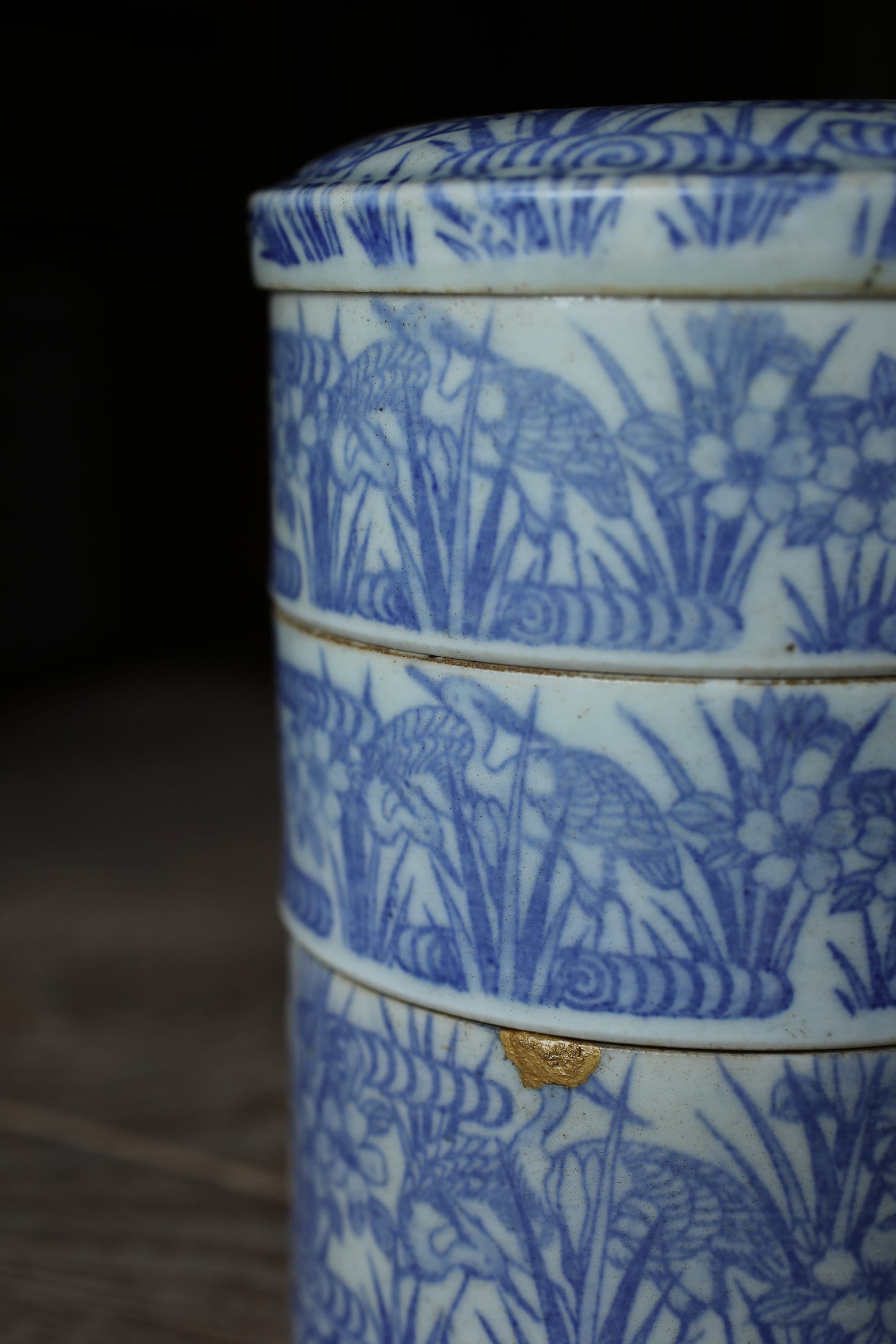 Japanese Antique 1900s Imari Porcelain Kintsugi Jūbako Blue