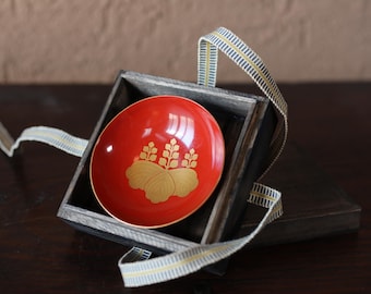 Lacquer Urushi- Vintage Japanese Red Sake Cup, Samurai Crest, Wood