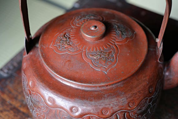 アンティークの日本製銅製やかん、手作りの茶道用ポット、1930年代（高