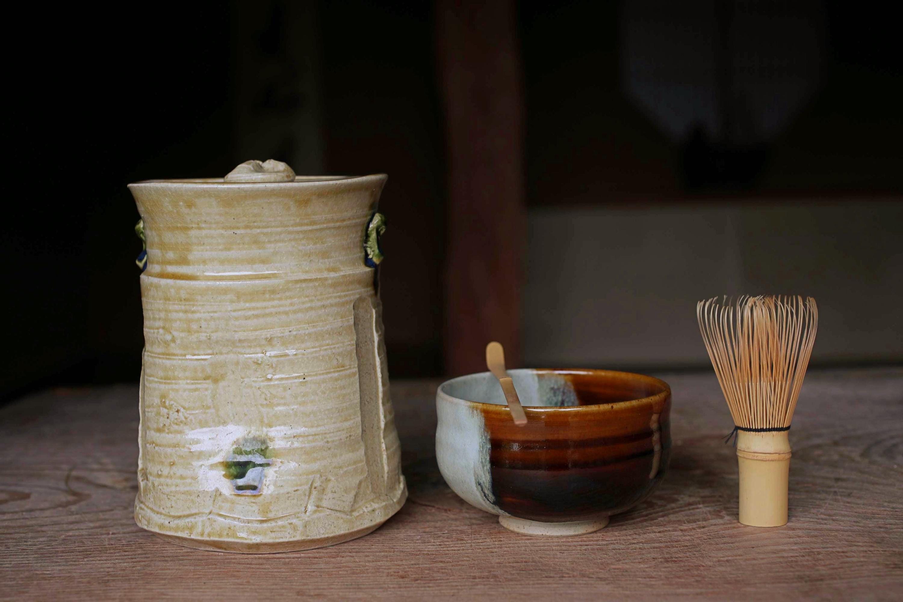 銘入り蓋付き黄瀬戸水指壺（ヴィンテージ） - Etsy 日本