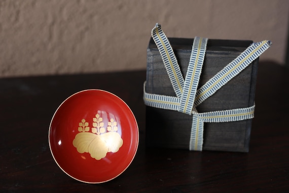 Lacquer Urushi- Vintage Japanese Red Sake Cup, Samurai Crest, Wood