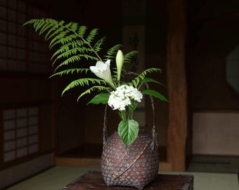 竹かご - ヴィンテージの日本製編み花瓶、手作りの生け花/茶室装飾
