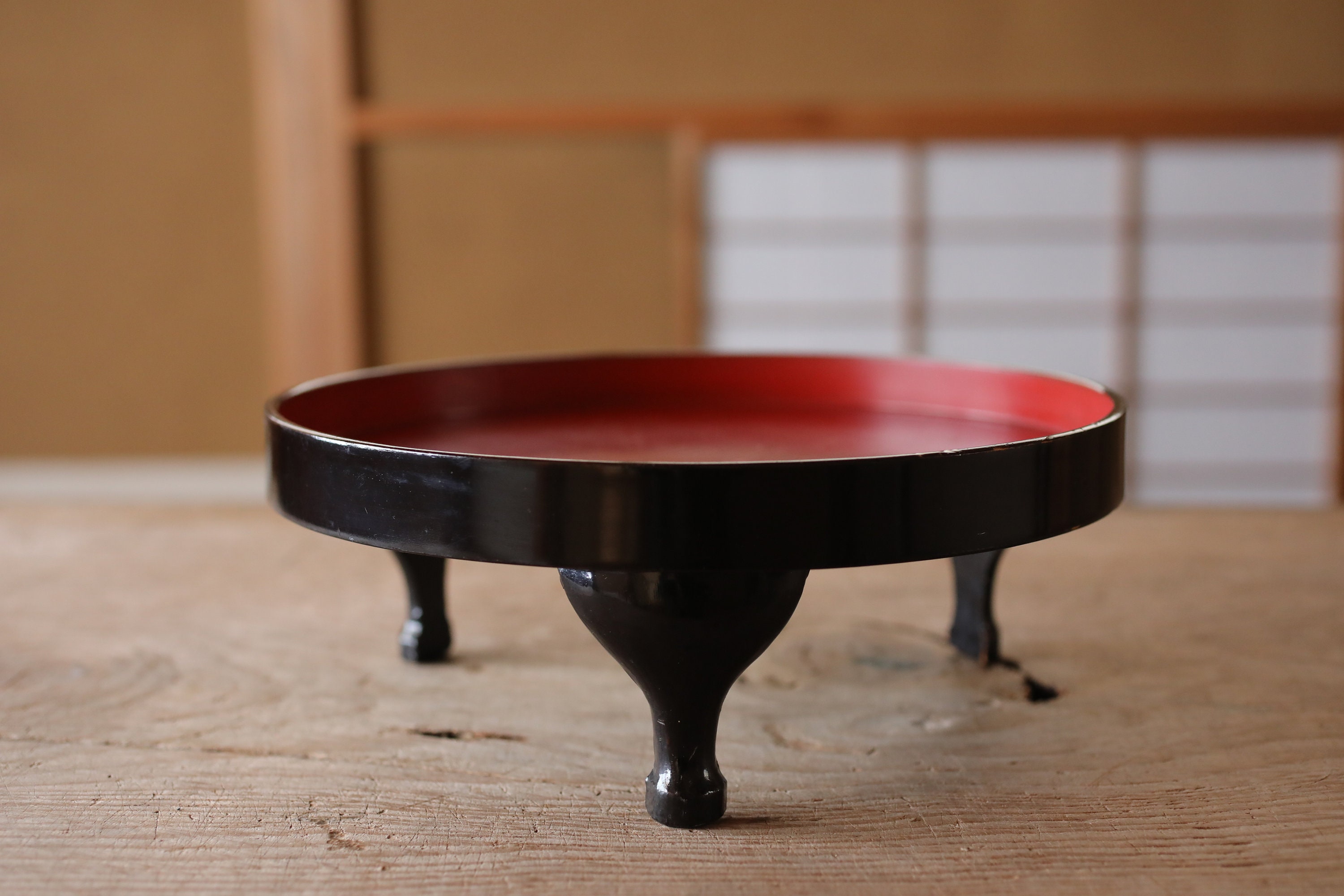 籃胎漆器　折敷4枚 wooden lacquer trays japan Vintage Japanese Lacquer Tray on Walnut Shell Legs - Unique