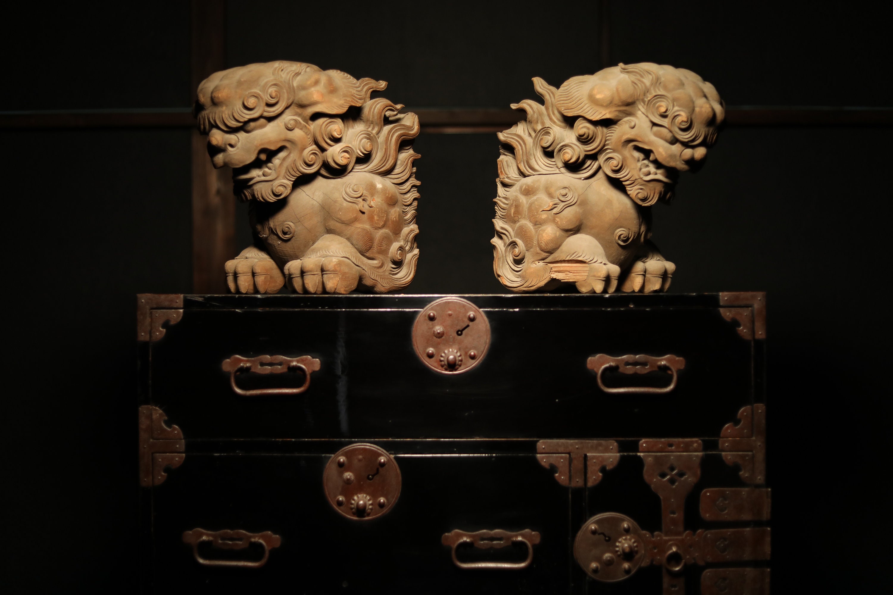 Japanese Antique God Lion Shishi BIG Wood Hand Carving Japanese Antique God Lion Shishi BIG Wood Hand Carving