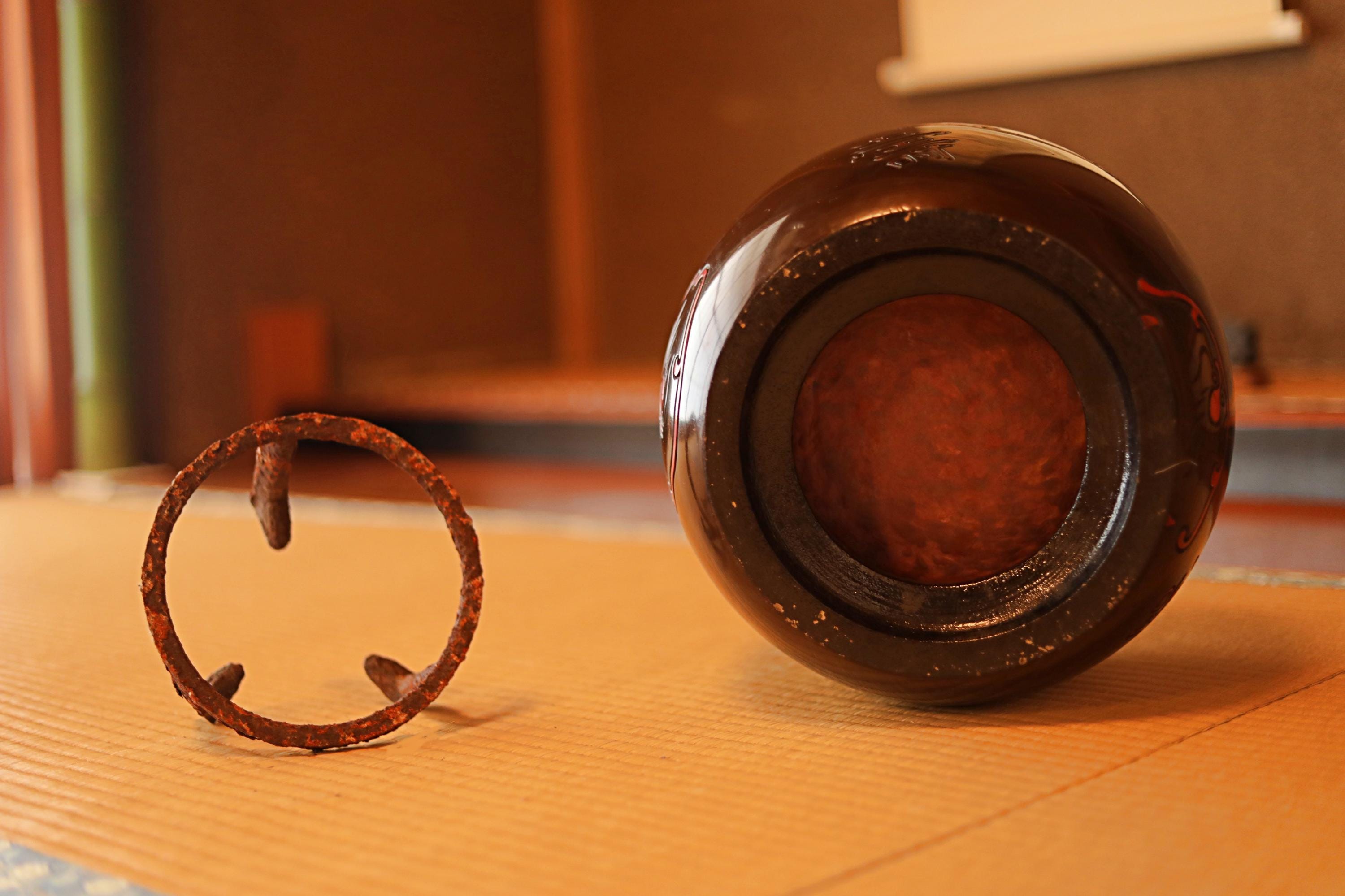 Antique Japanese Hibachi Brazier Set, Kanji Carved Kettle Stand - Etsy