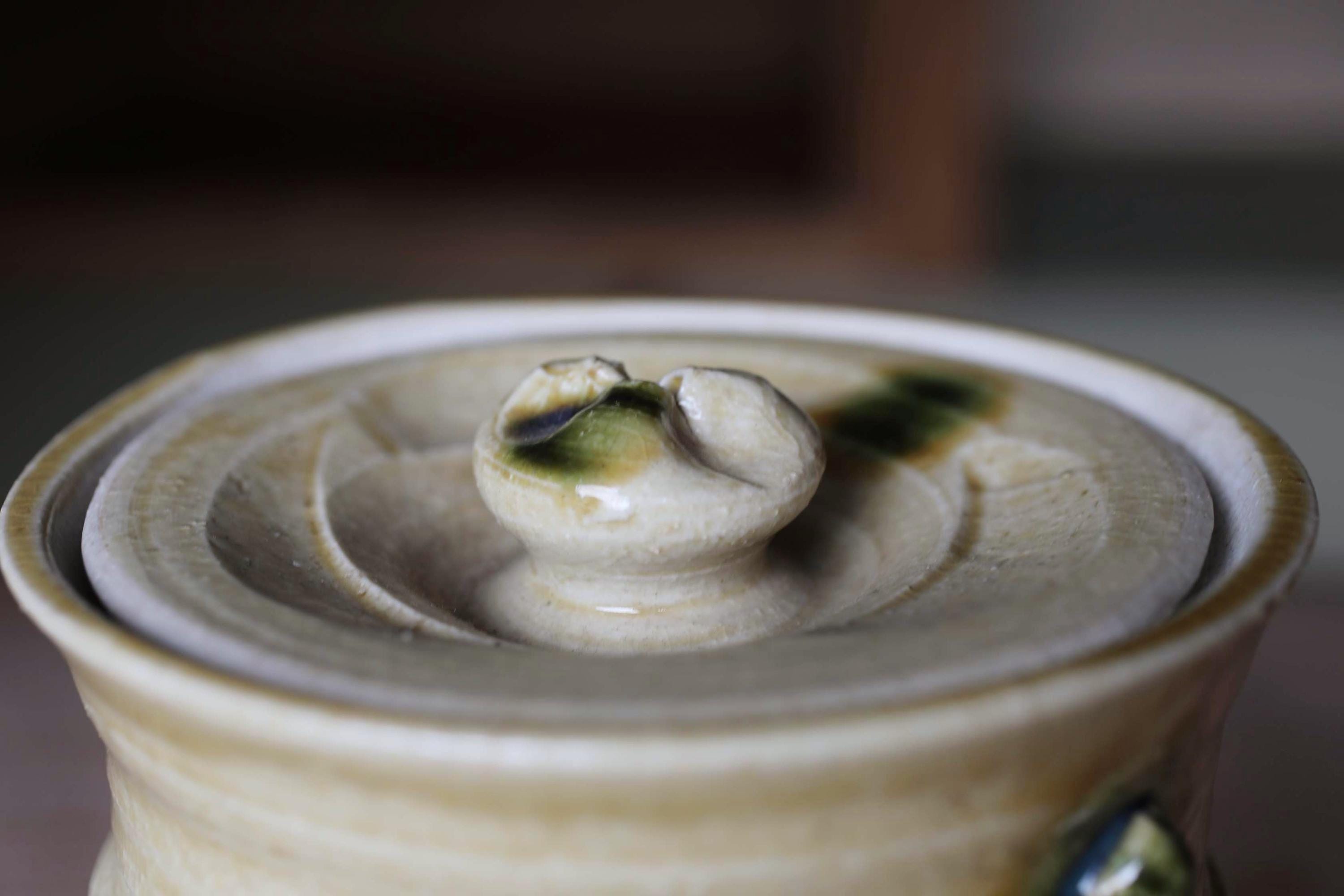 銘入り蓋付き黄瀬戸水指壺（ヴィンテージ） - Etsy 日本