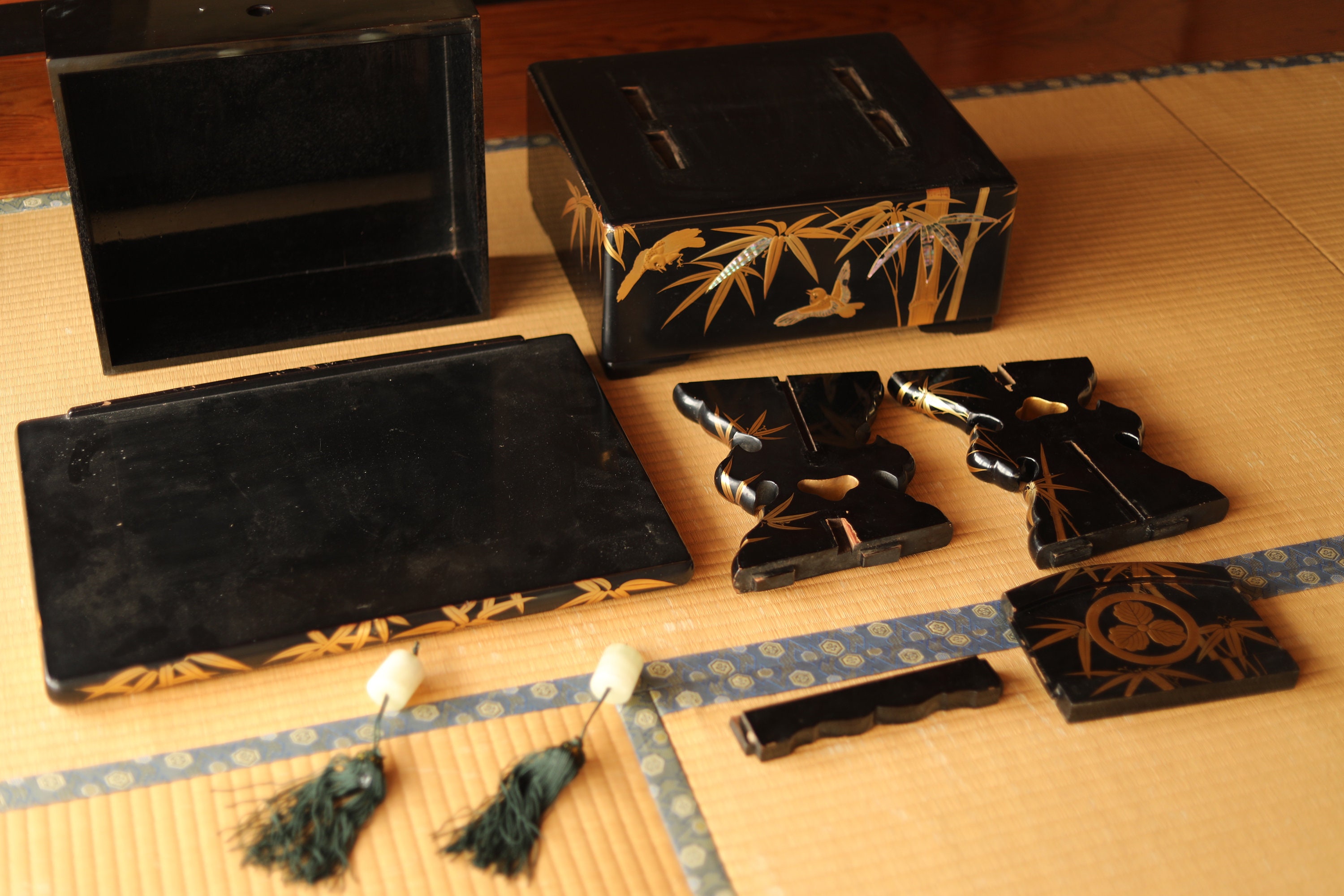 Rare!japanese Antique Furniture Lacquer MAKIE Bookrest Rare!japanese Antique Furniture Lacquer MAKIE Bookrest