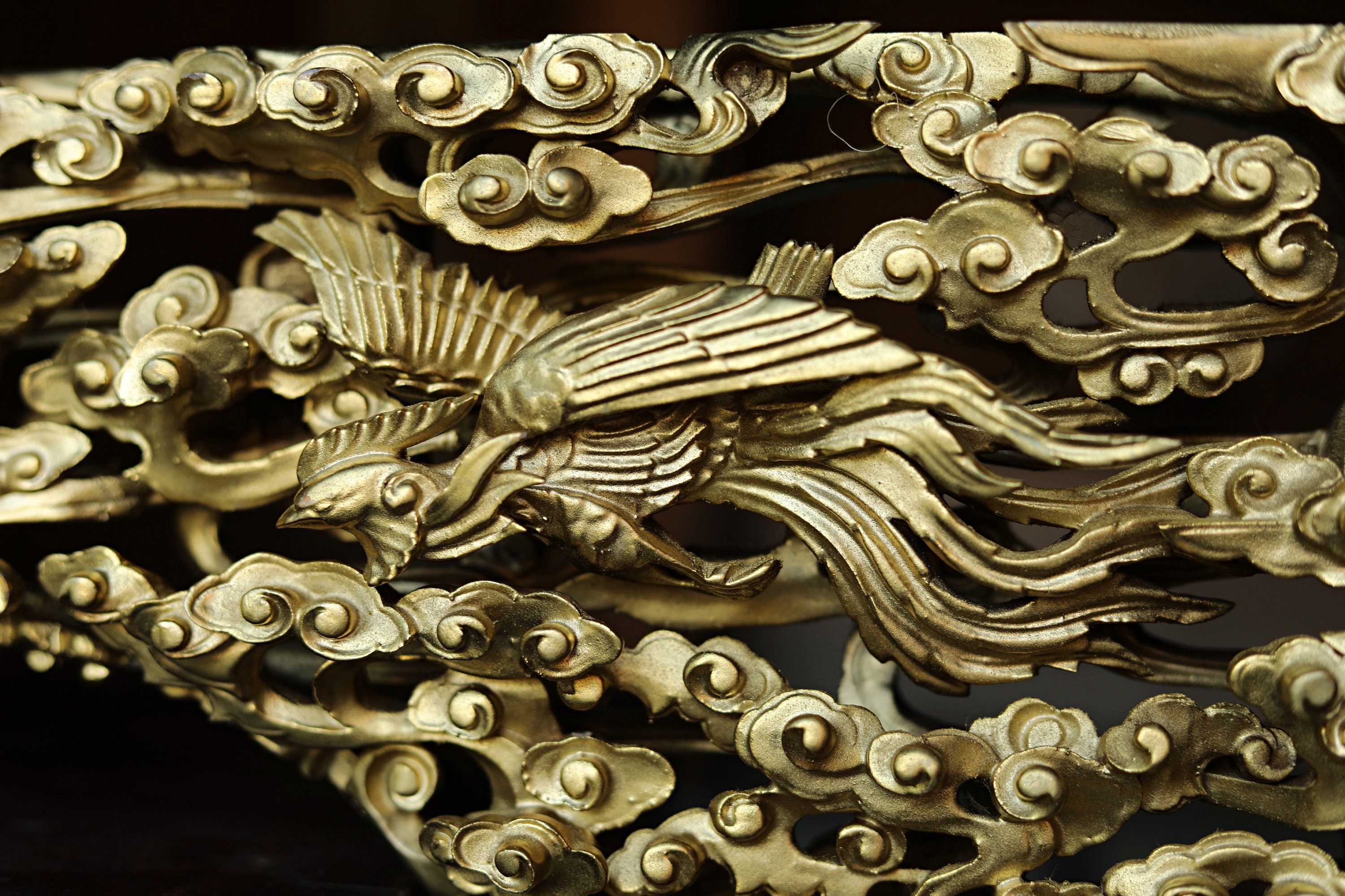 Japanese Vintage Art Sculpture Handmade Wood Carving Gold Japanese Vintage Art Sculpture Handmade Wood Carving Gold