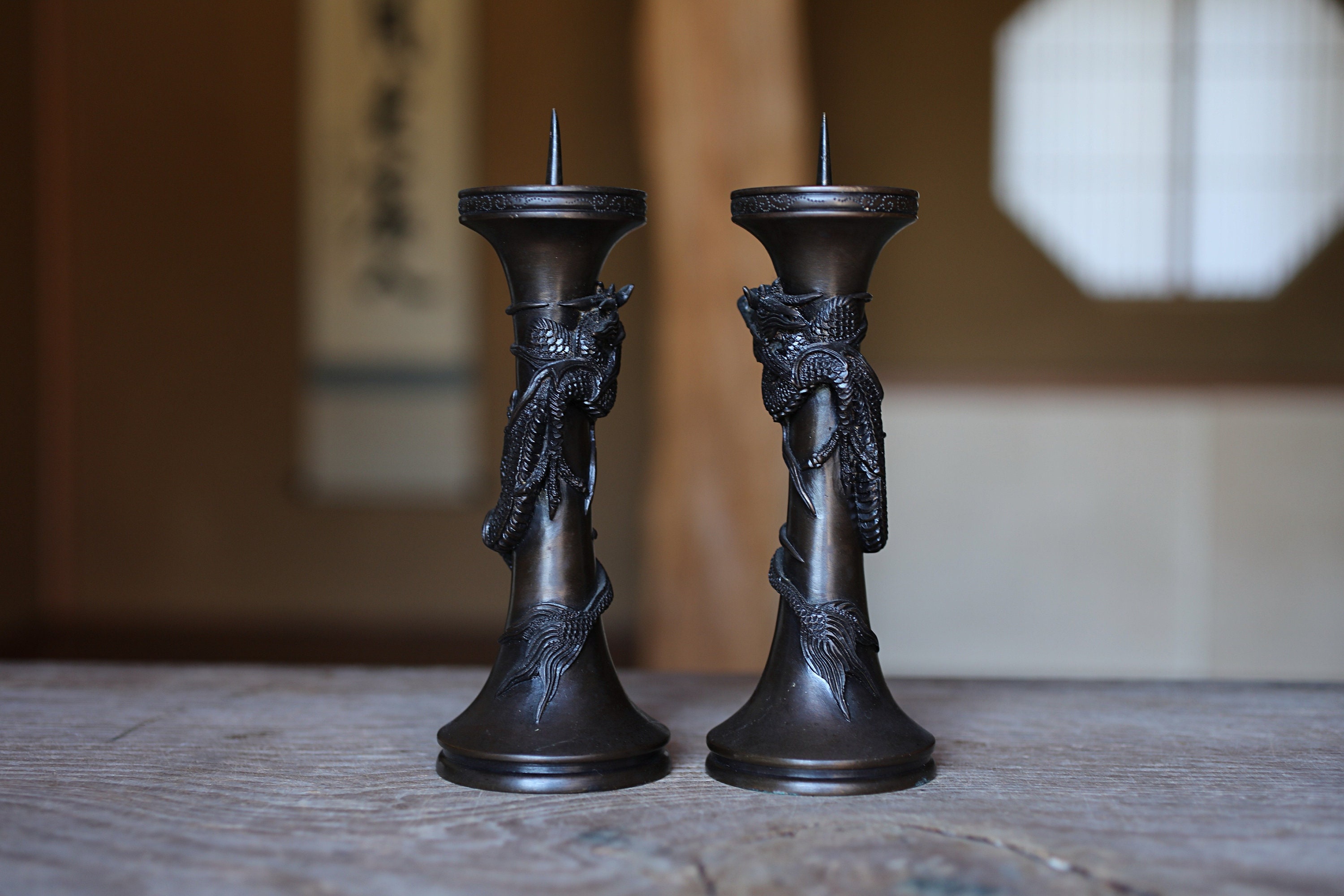 龍の燭台　アンティーク　ドラゴンキャンドルスタンド アンティーク 日本製 青銅製 龍燭台 ペア 明治/大正時代 - Etsy 日本